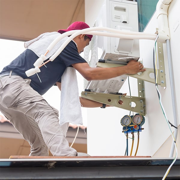 el costo del mantenimiento después de la instalación de aire acondicionado varía según el tipo de equipo